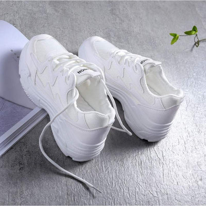 Women’s White Canvas Sneakers – Fashionable Everyday Shoes