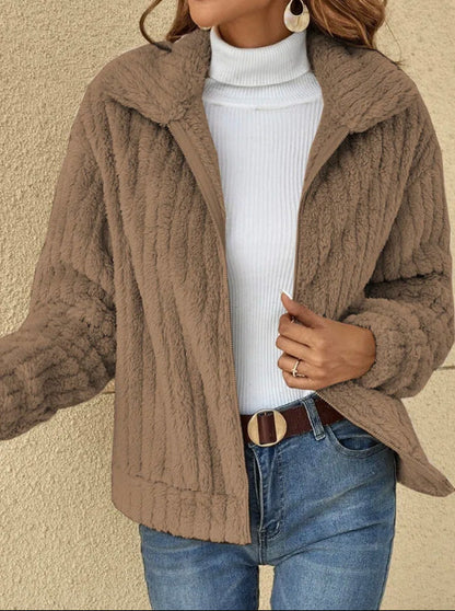 Women's Thick Fleece Lapel Cropped Jacket – Warm and Trendy Outerwear