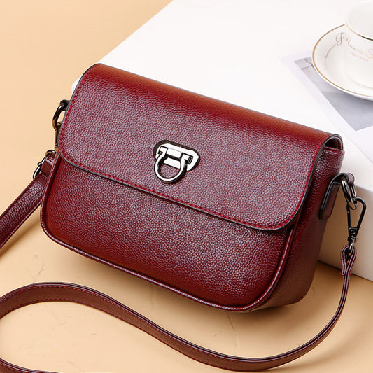 Sleek Leather Messenger Bag: Timeless Style for Every Occasion