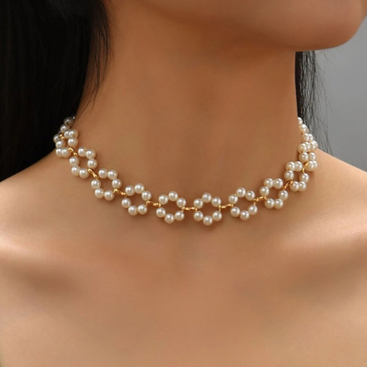 Women's Pearl Flower Necklace Clavicle Chain Jewelry - ChicVix