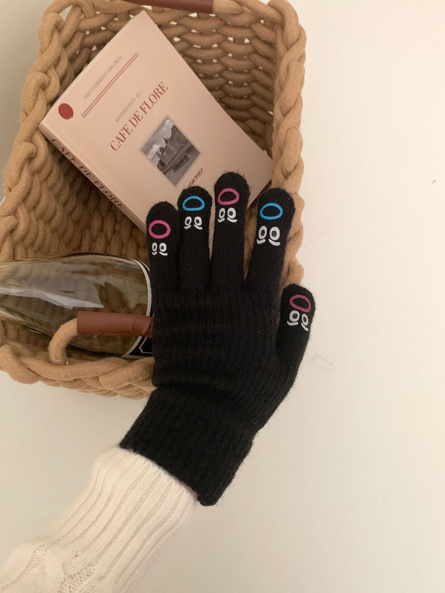 couple-knitted-touch-screen-gloves