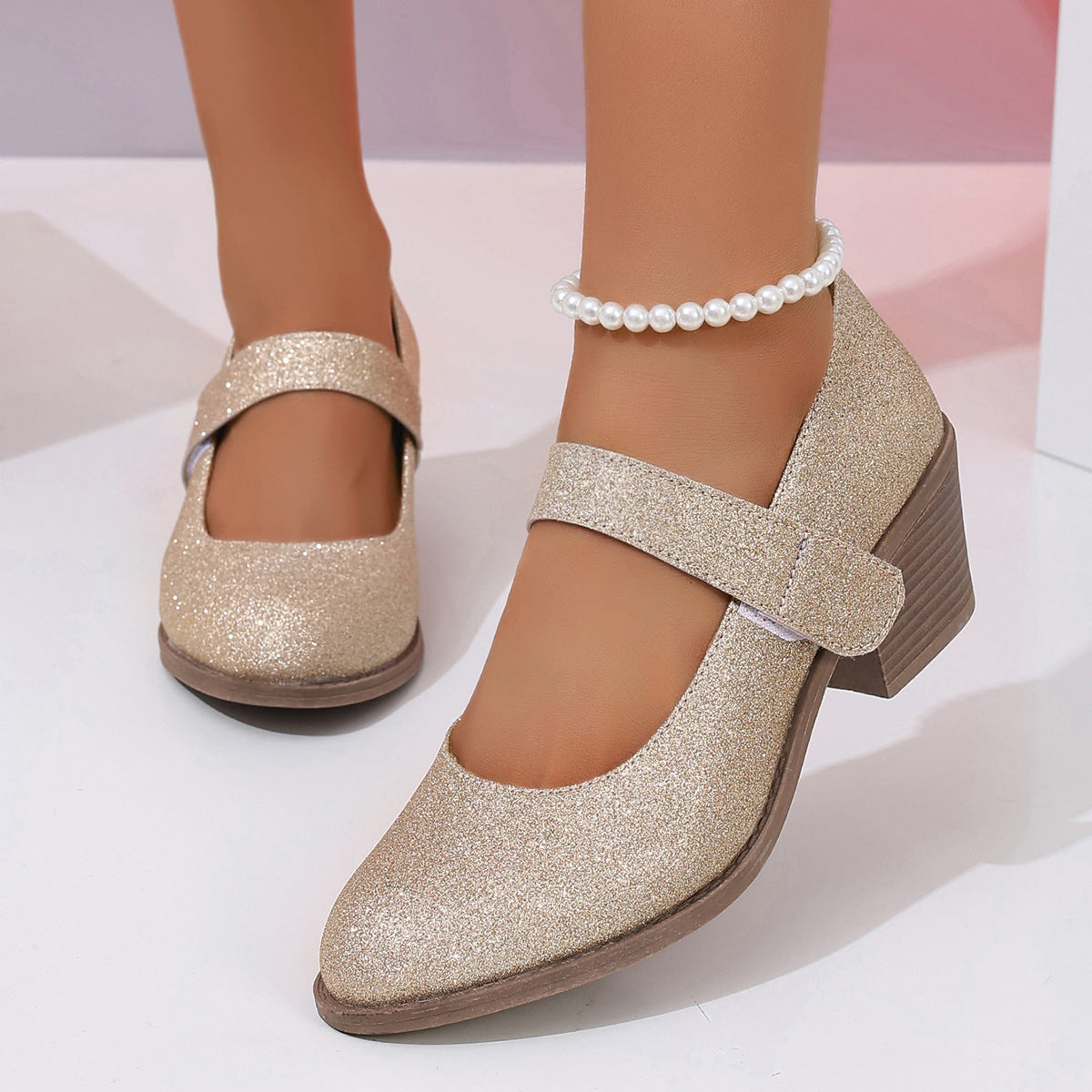 Gold Velcro Chunky Heel Pumps – Simple and Elegant Mid-Heel Shoes