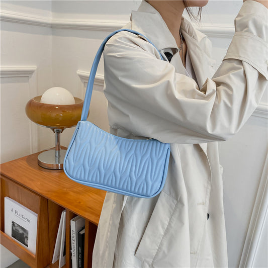 Sleek Mini Square Bag: Effortless Style for Everyday Chic